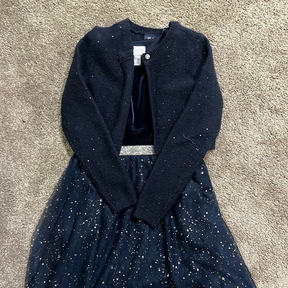 Children’s place size 7-8 sleeveless holiday dress with matching sweater